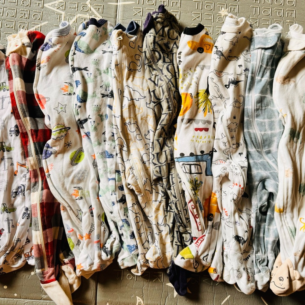 10 infant sleepers 3-6 months
